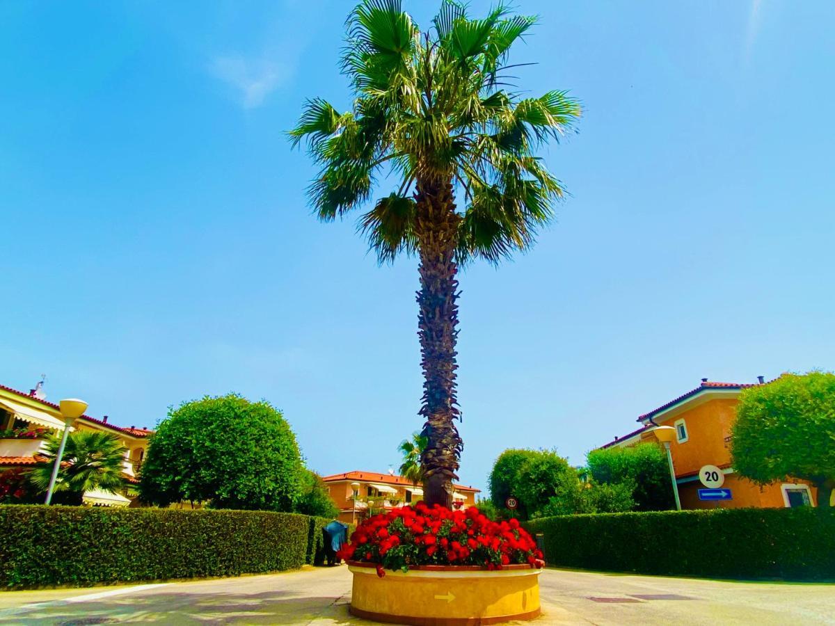 Villaggio I Giardini Del Conero Porto Recanati Exterior photo